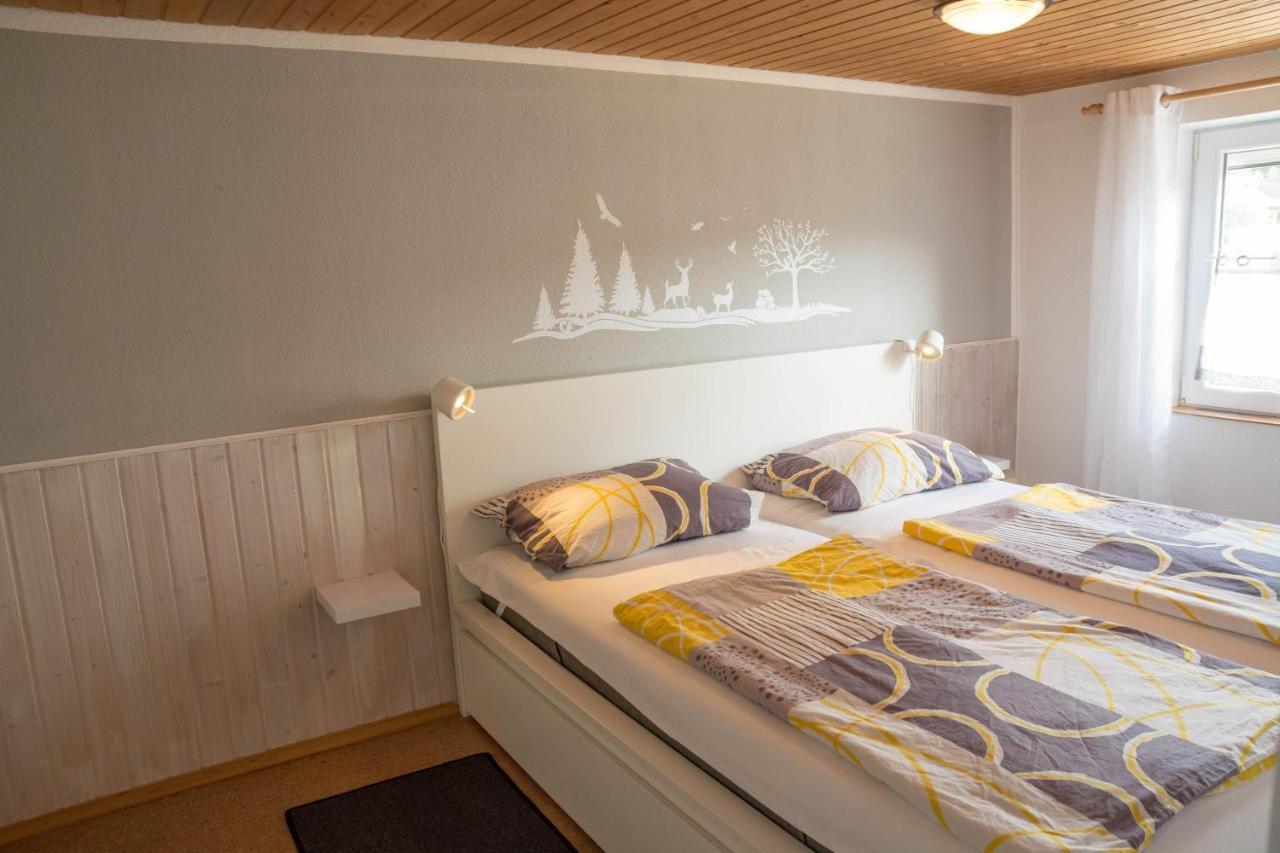 Ferienwohnung Kleiner Spatz Leutkirch im Allgäu Esterno foto